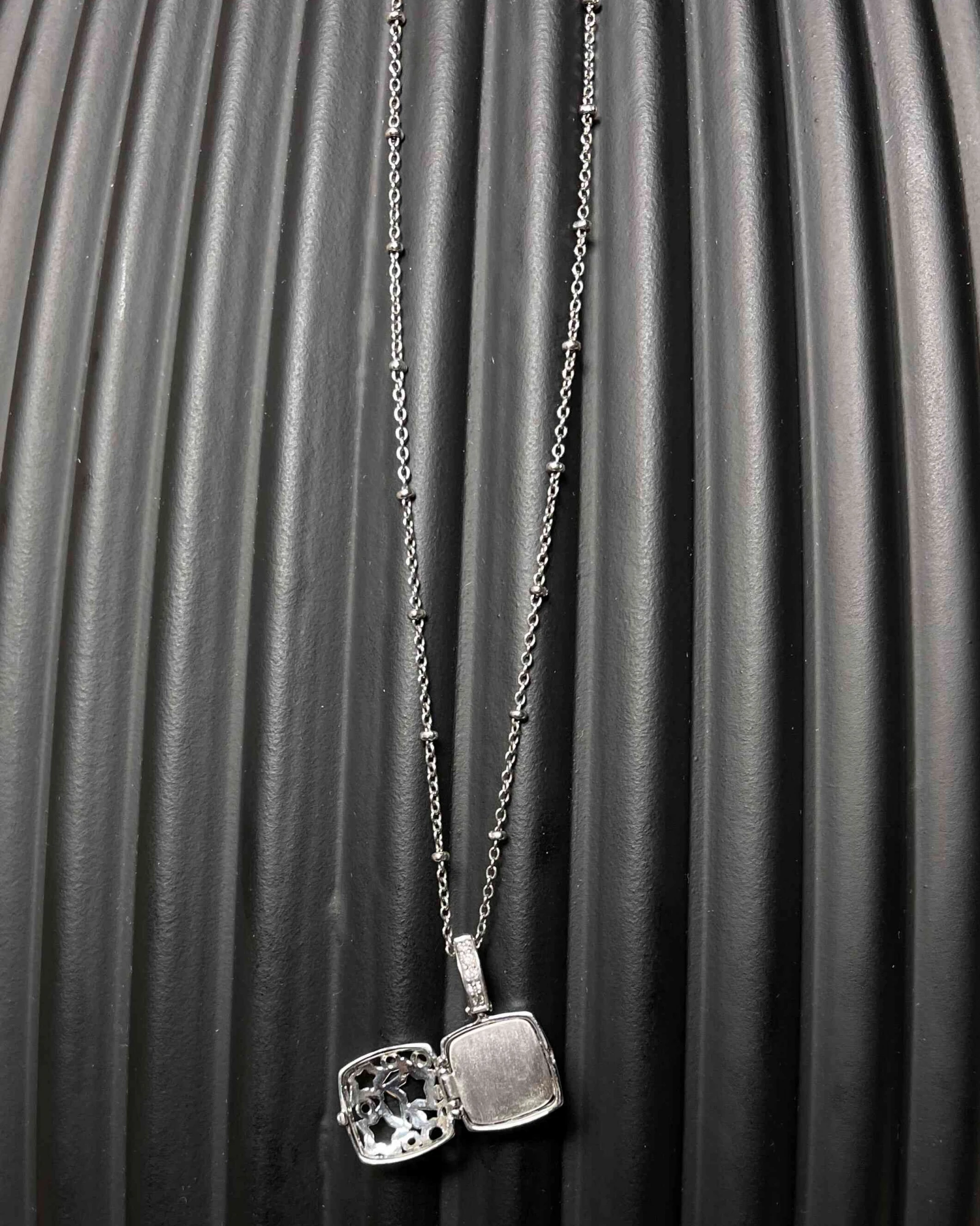 Catenina in argento  cod: GLA102