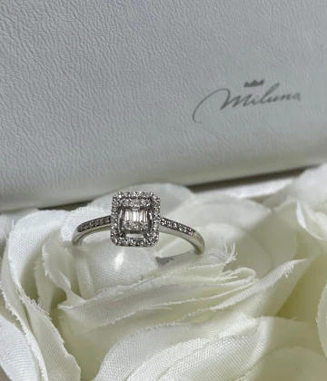 013 Miluna Anello oro con brillanti cod: LID3503