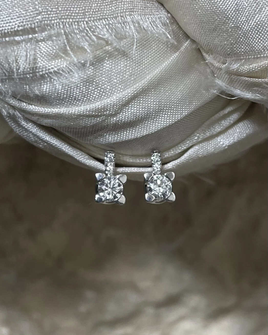 013 Miluna Orecchini in oro con Brillanti cod: ERD2532-032G7