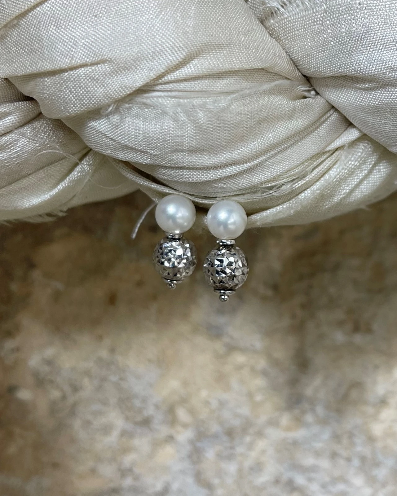 013 Miluna Orecchini  in oro con Perle cod: PER2138