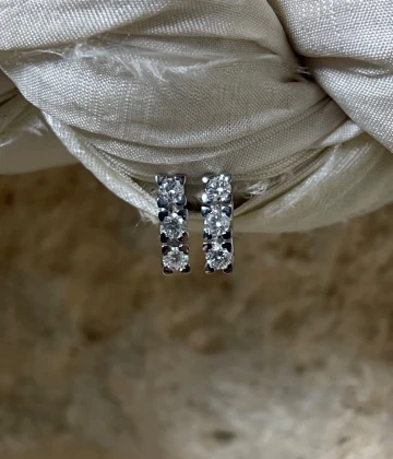 013 Miluna Orecchini in oro con Brillanti cod: ERD2430-048G7