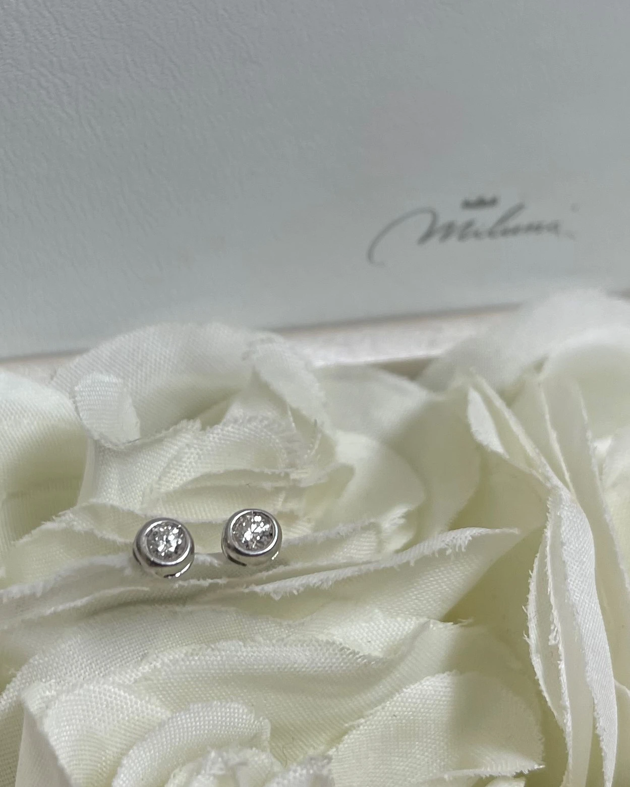 013 Miluna Orecchini in oro con Brillanti cod: ERD275