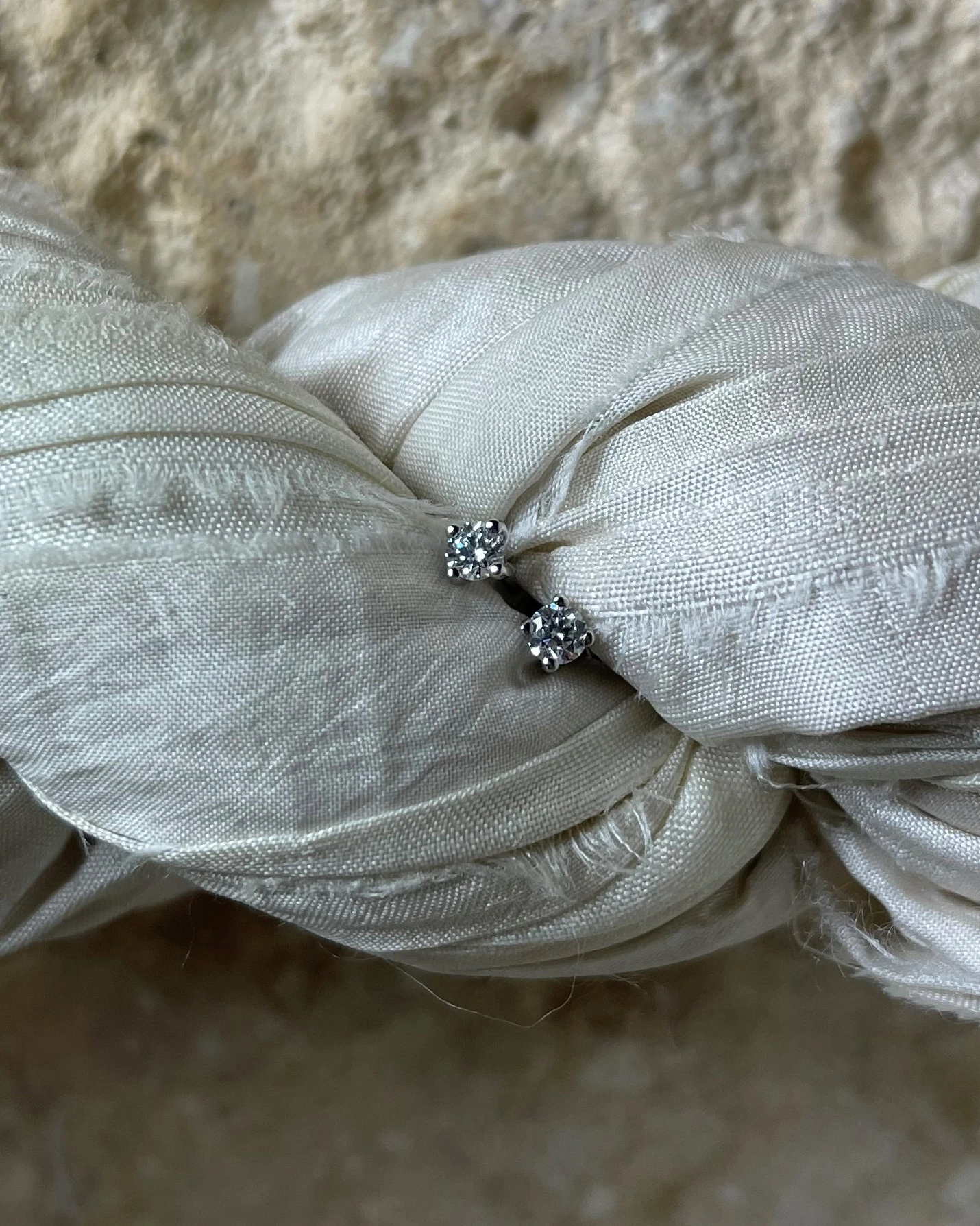 013 Miluna Orecchini in oro con Brillanti cod: ERD2307-028G7