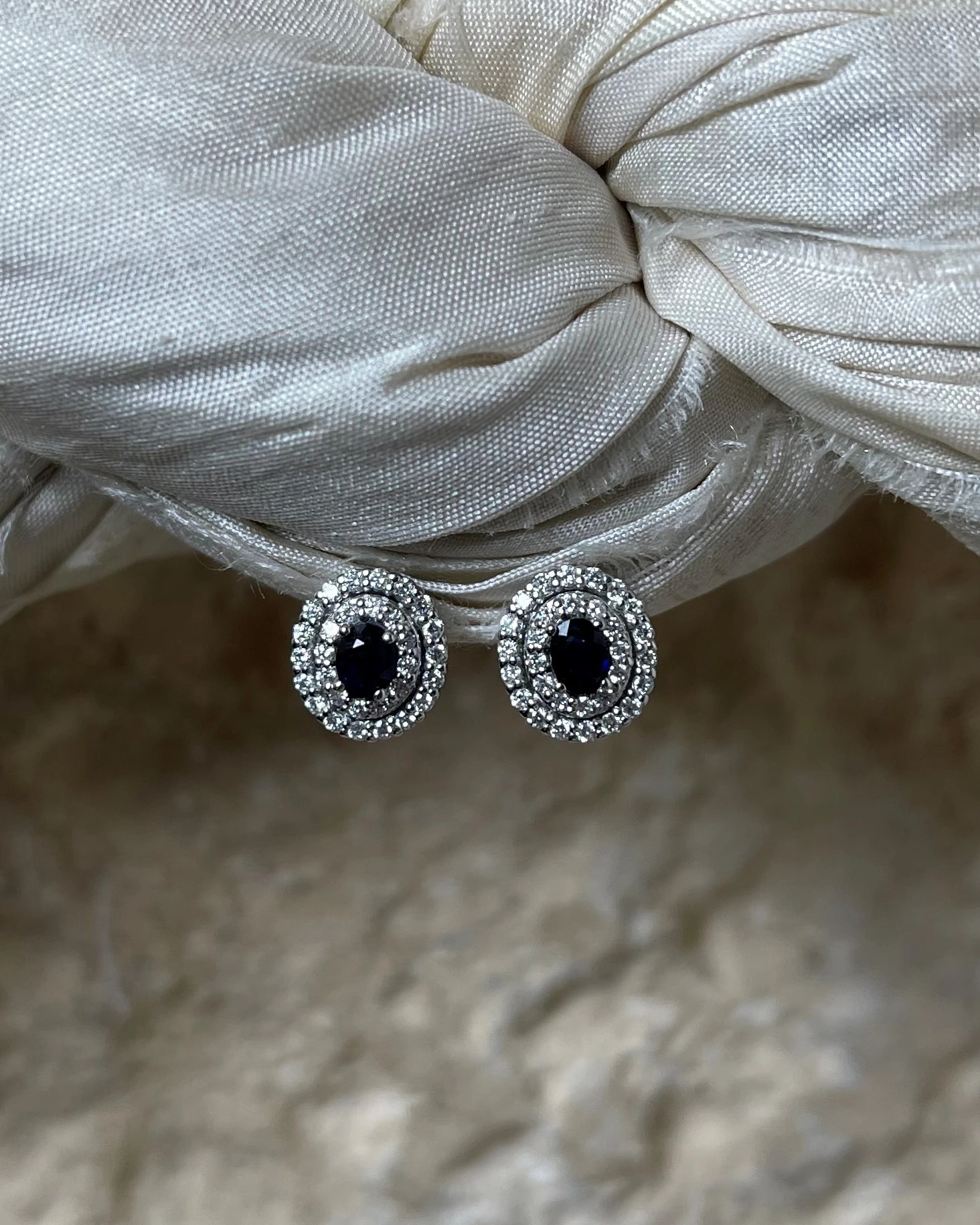 013 Miluna Orecchini in oro con Zaffiri e brillanti cod: ERD2541