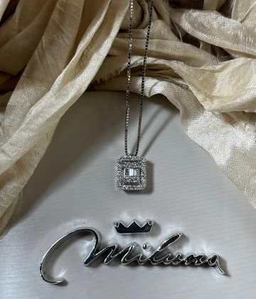 013 Miluna Collana oro bianco con brillanti cod: CLD4382
