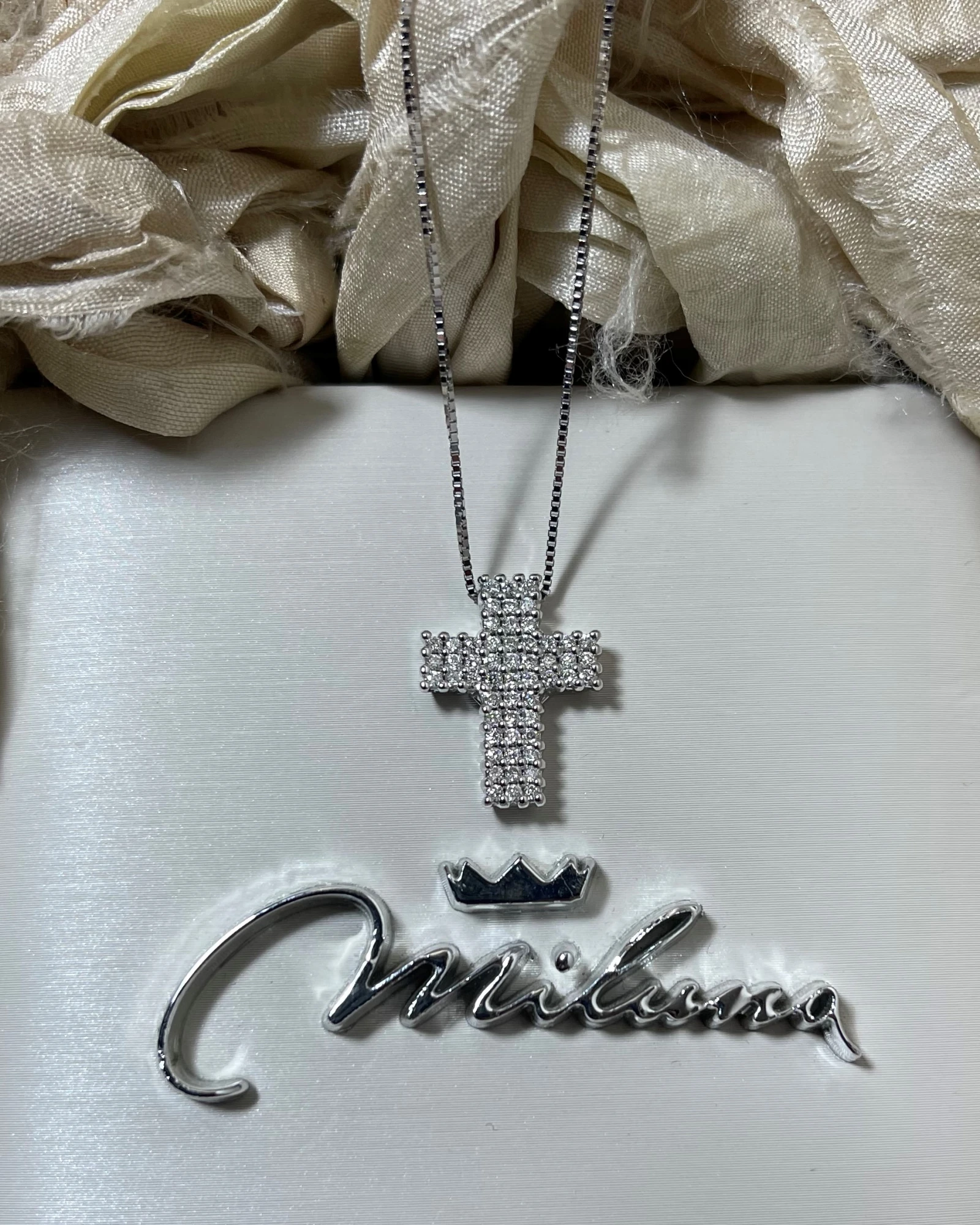 013 Miluna Collana oro bianco con brillanti cod: CLD3972