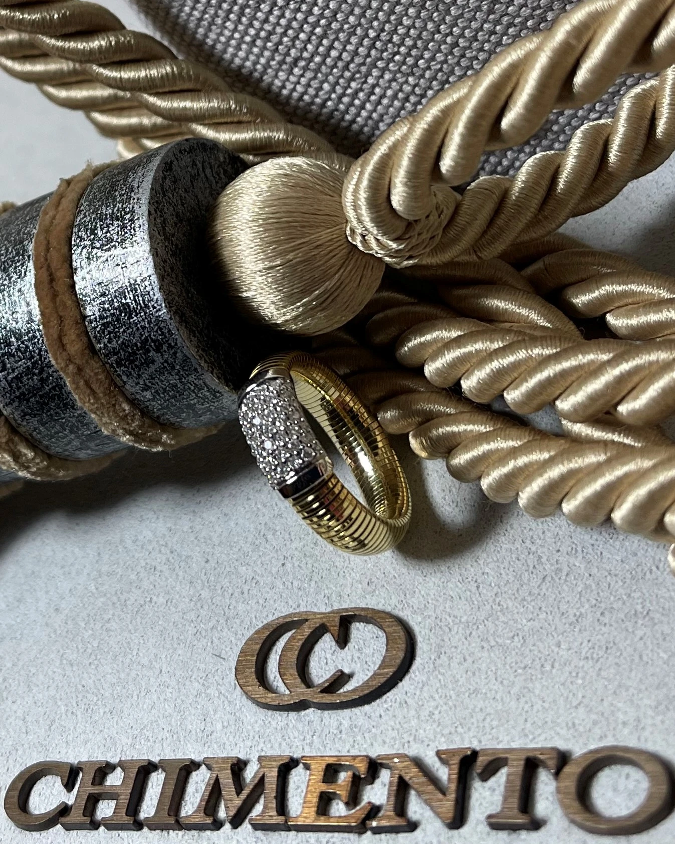 016 Chimento Anello oro con brillanti cod: 51037325