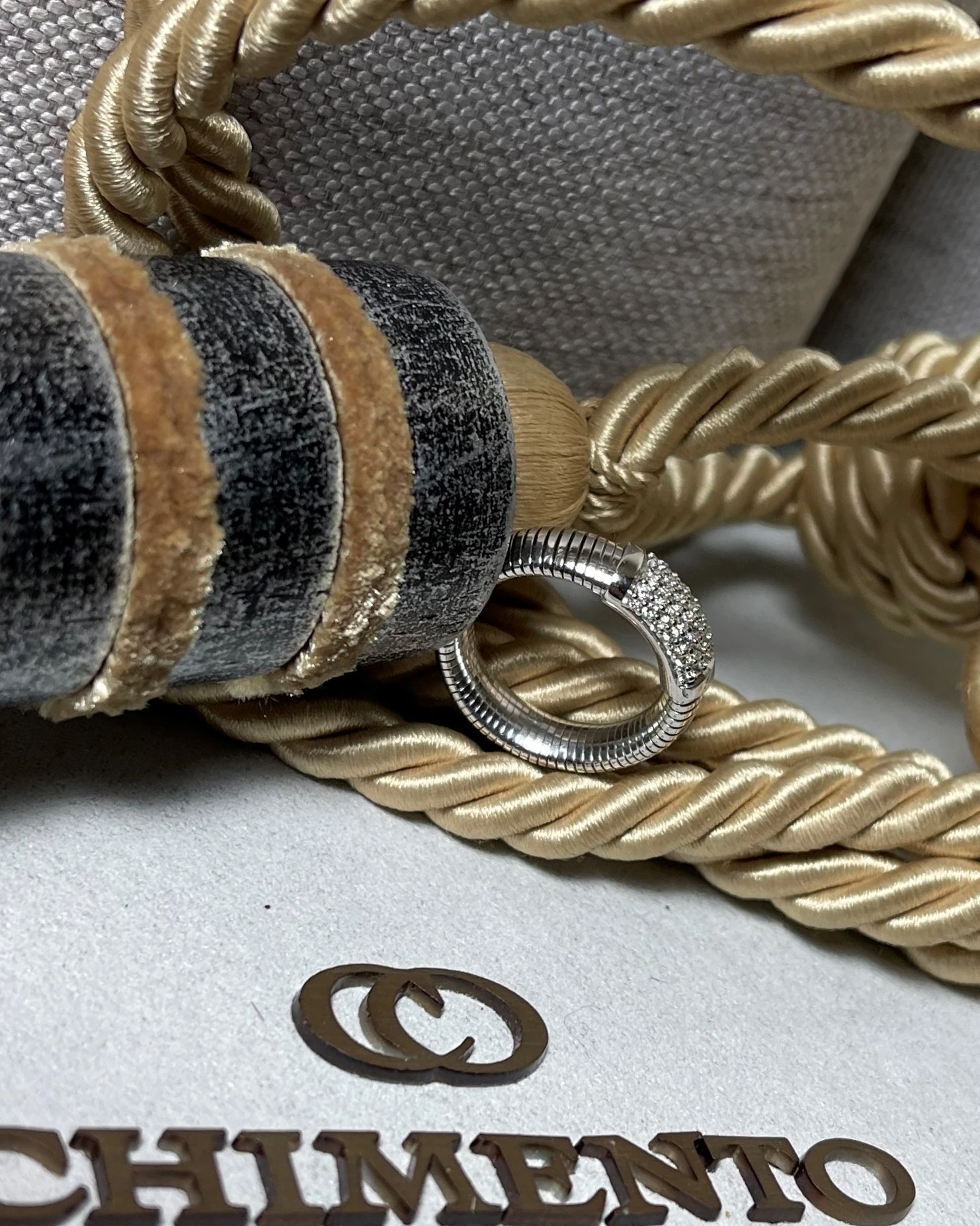 016 Chimento Anello oro con brillanti cod: 51037361