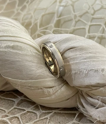 015 Anteo fede in oro e platino bianco e giallo con brillanti cod: T154