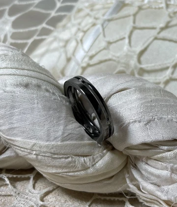 014 Anteo fede in oro nero con brillanti  cod: 0553_N