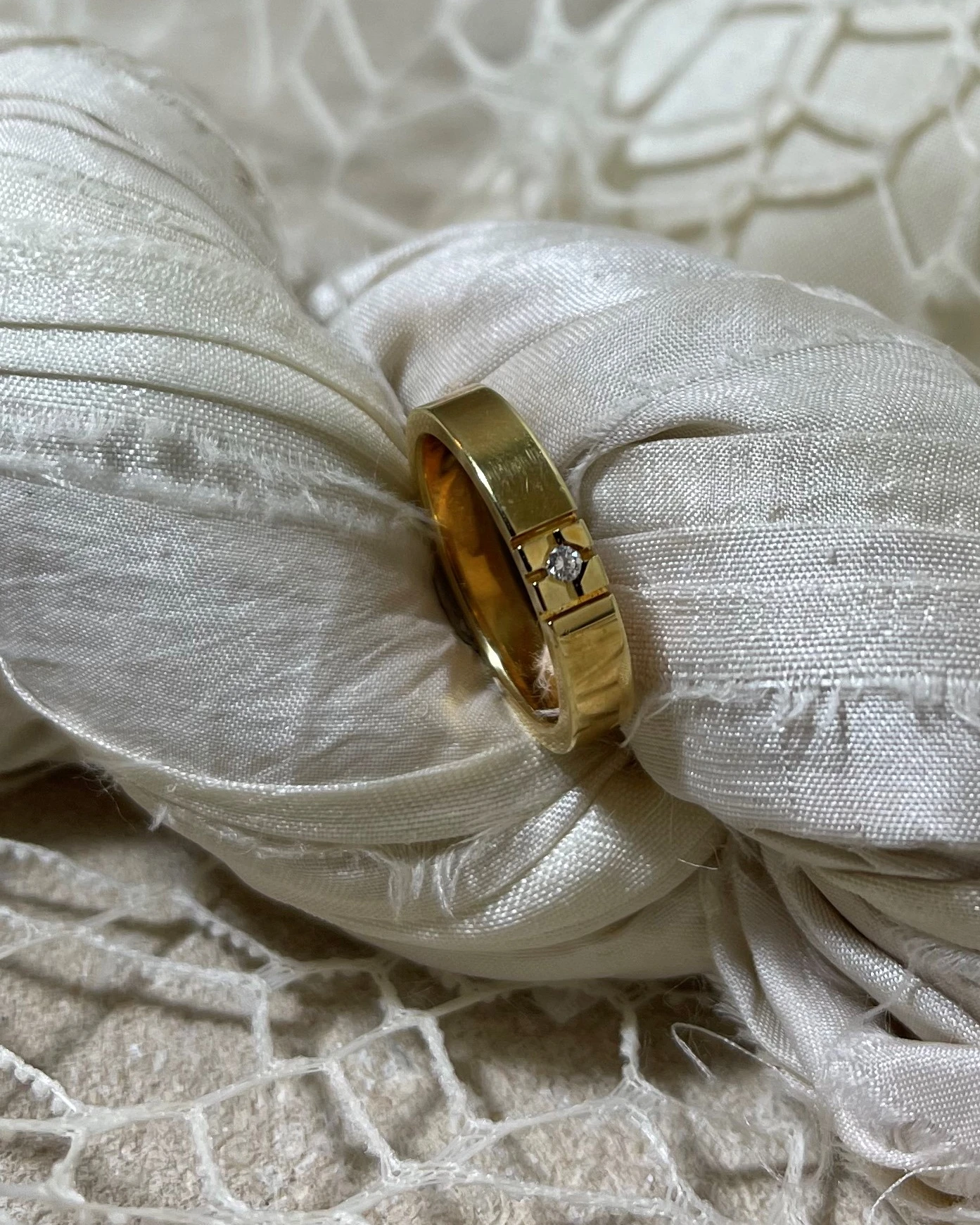 015 Anteo fede in oro giallo con brillanti  cod: T133/1