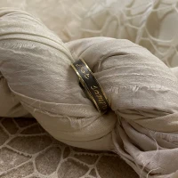 015 Anteo fede in oro giallo con brillanti neri  cod: T144N