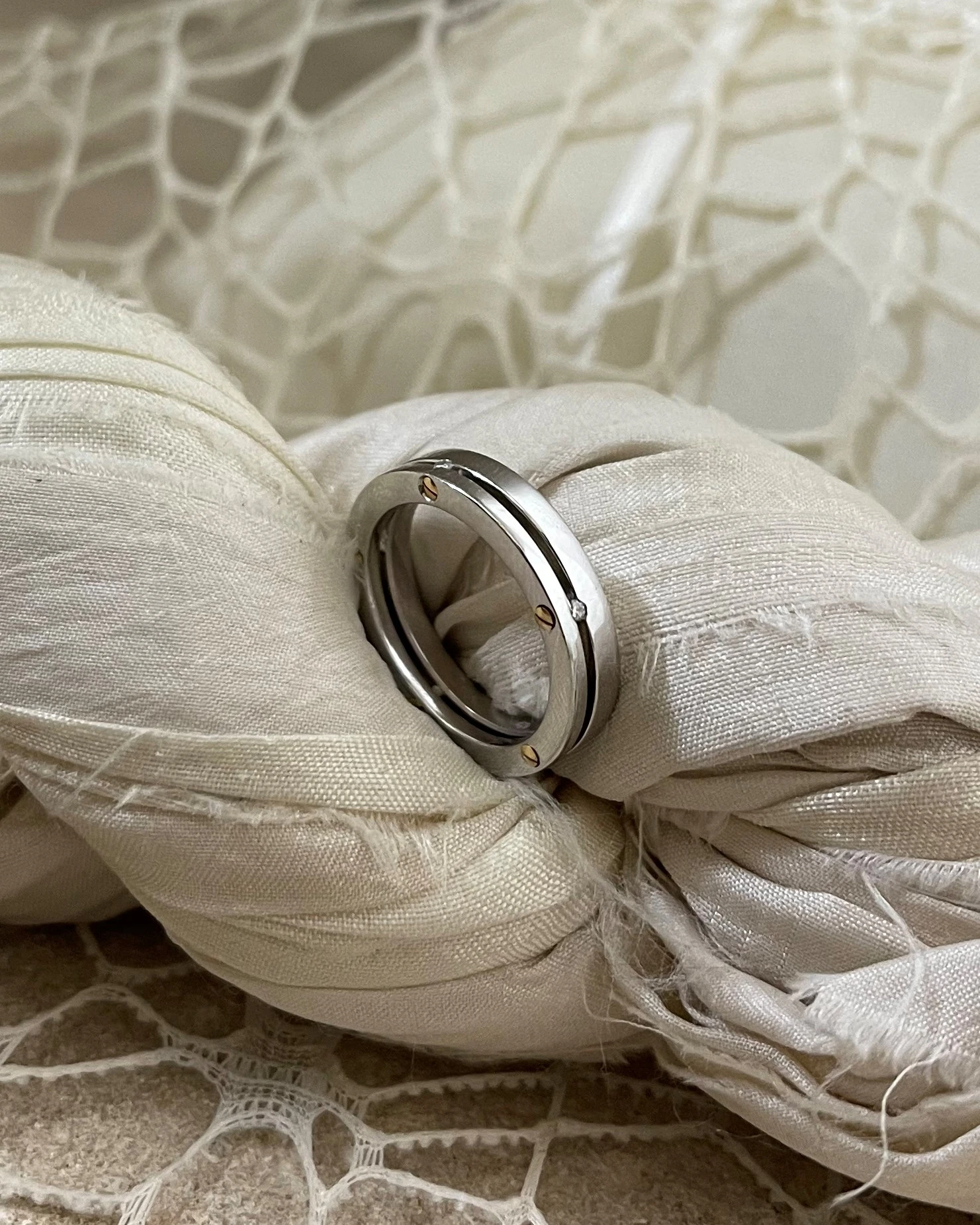 015 Anteo fede in oro bianco con brillanti  cod: 0553_1