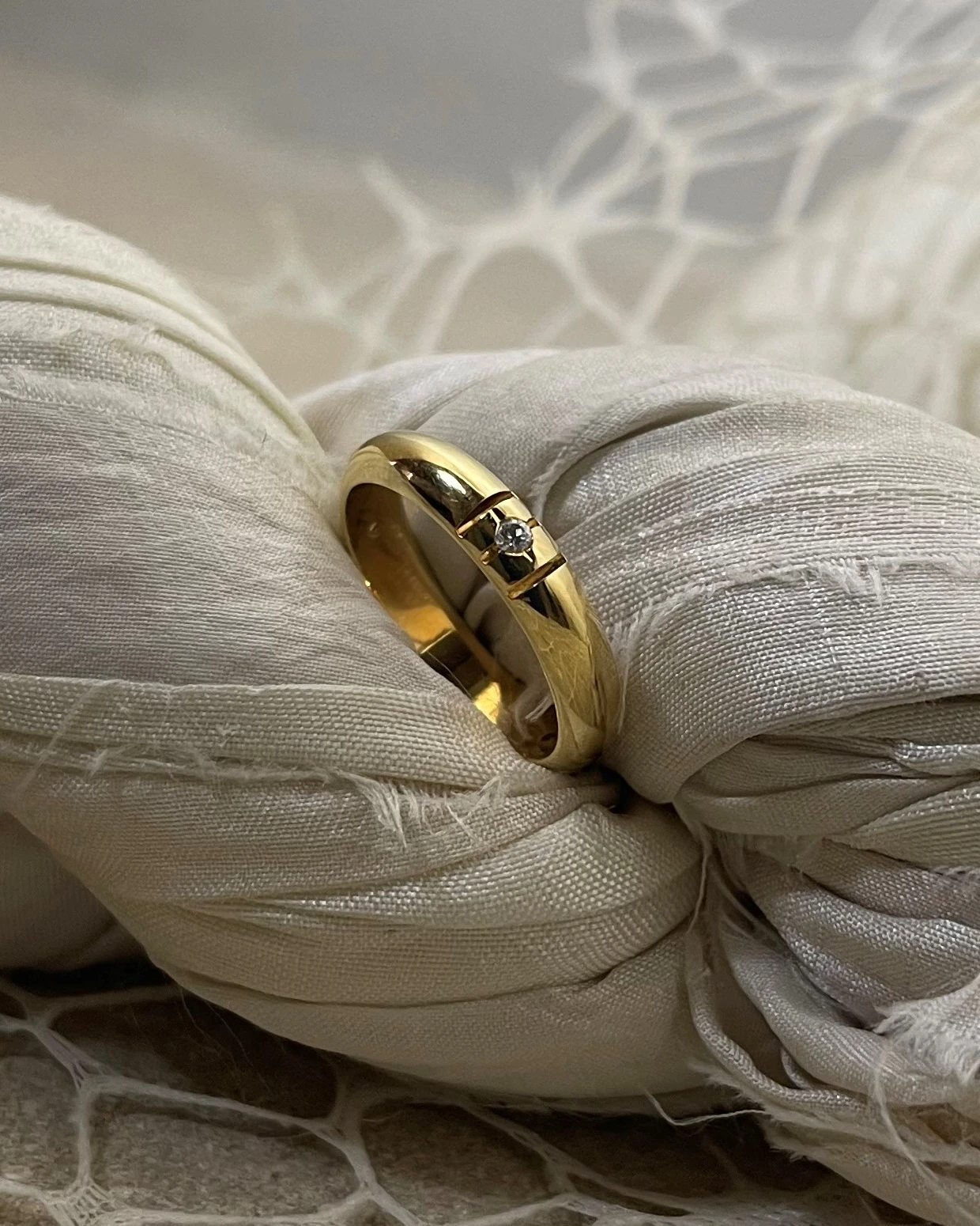 015 Anteo fede in oro giallo con brillanti  cod: T132/3