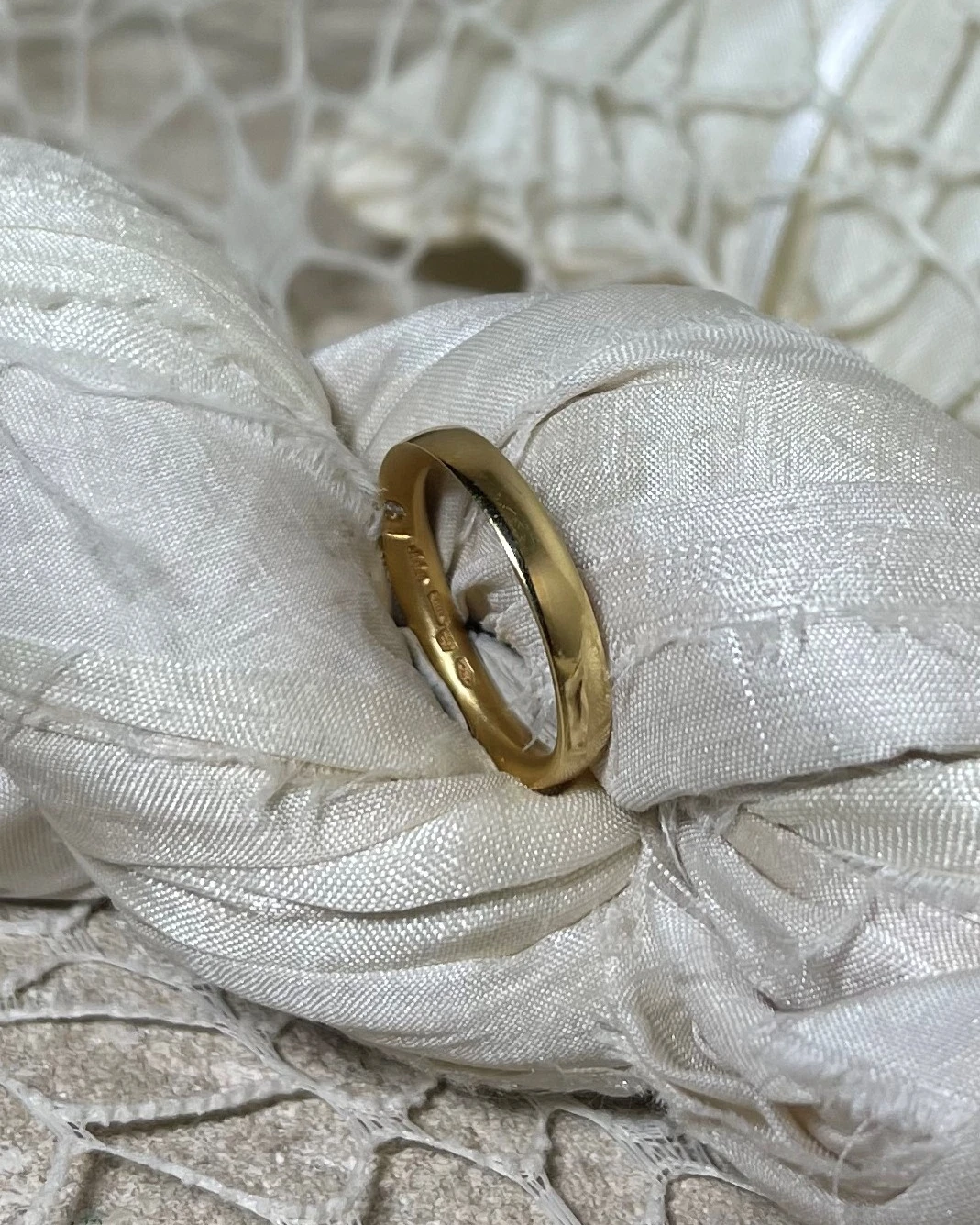 015 Anteo fede in oro giallo con brillante  cod: 0901