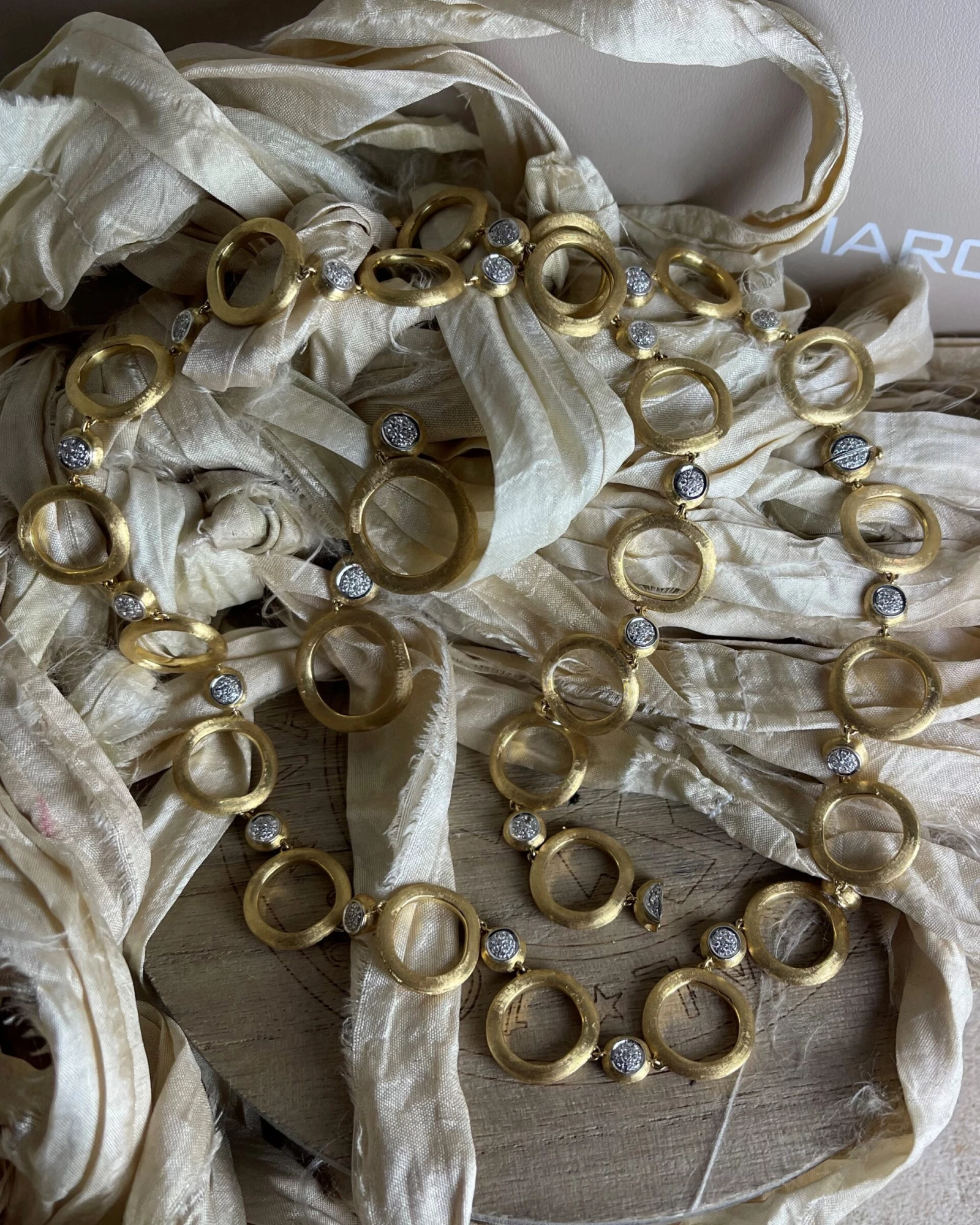 012 Marco Bicego Orecchini oro e brillanti OB872-B