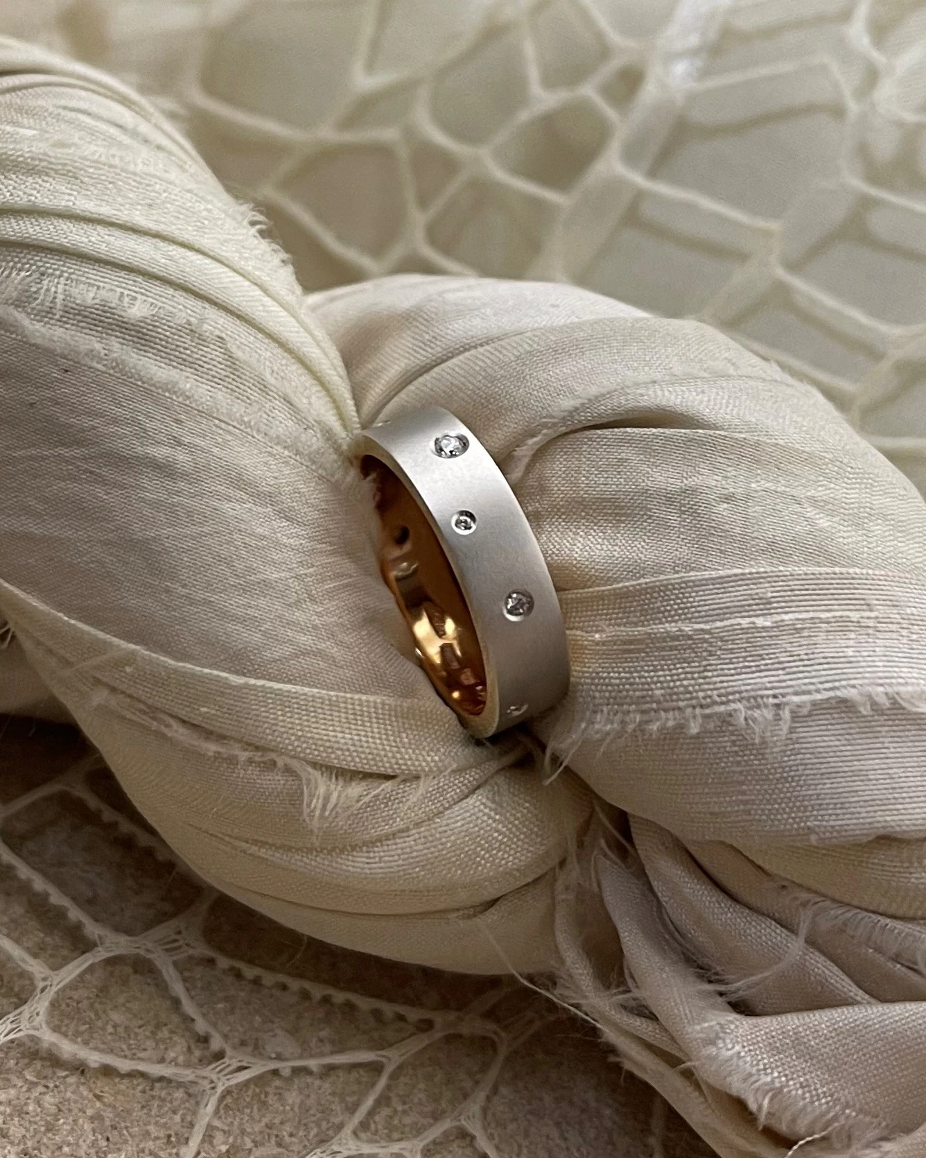 015 Anteo fede in oro bianco e rosa con brillanti  cod: 0602B