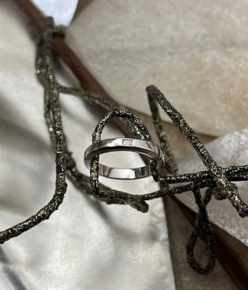 014 Polello fede in oro bianco con brillanti  cod: G1913DB