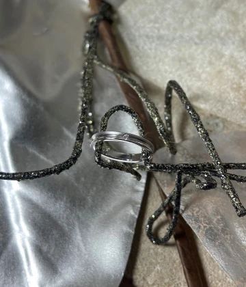 014 Polello fede in oro bianco con brillanti  cod: G1629DB