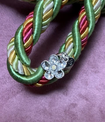 022 Rosato Charm argento con zirconi cod: RSE031