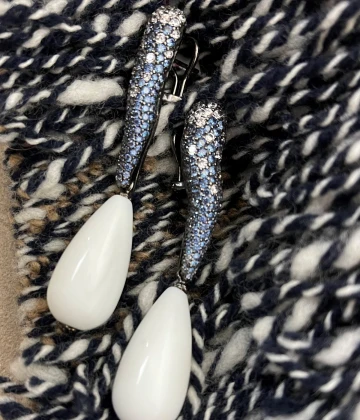 Orecchini argento con agata bianca e zirconi cod: 0169AG9430154K